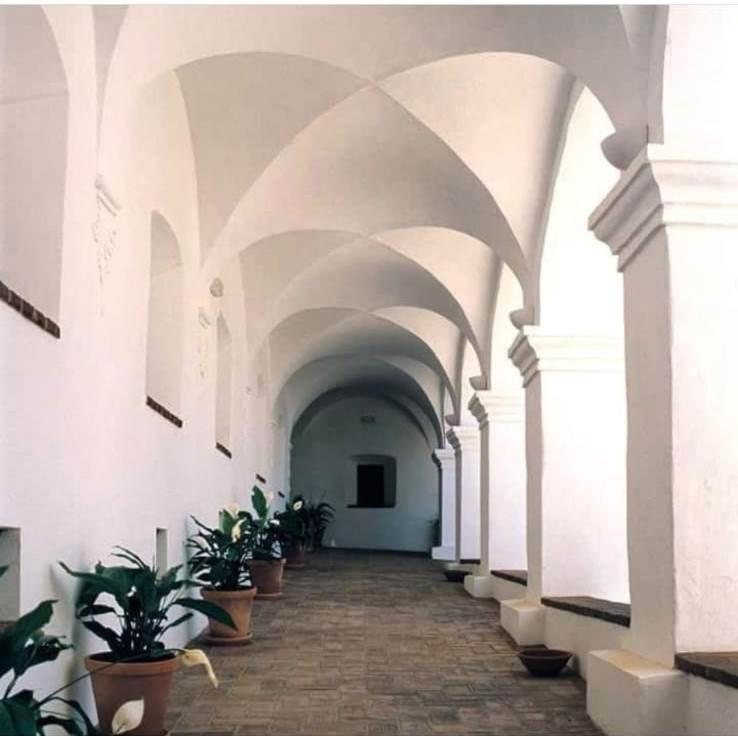מלון La Parra  Hospederia Convento De La Parra, 06176 (Adults Only) מראה חיצוני תמונה